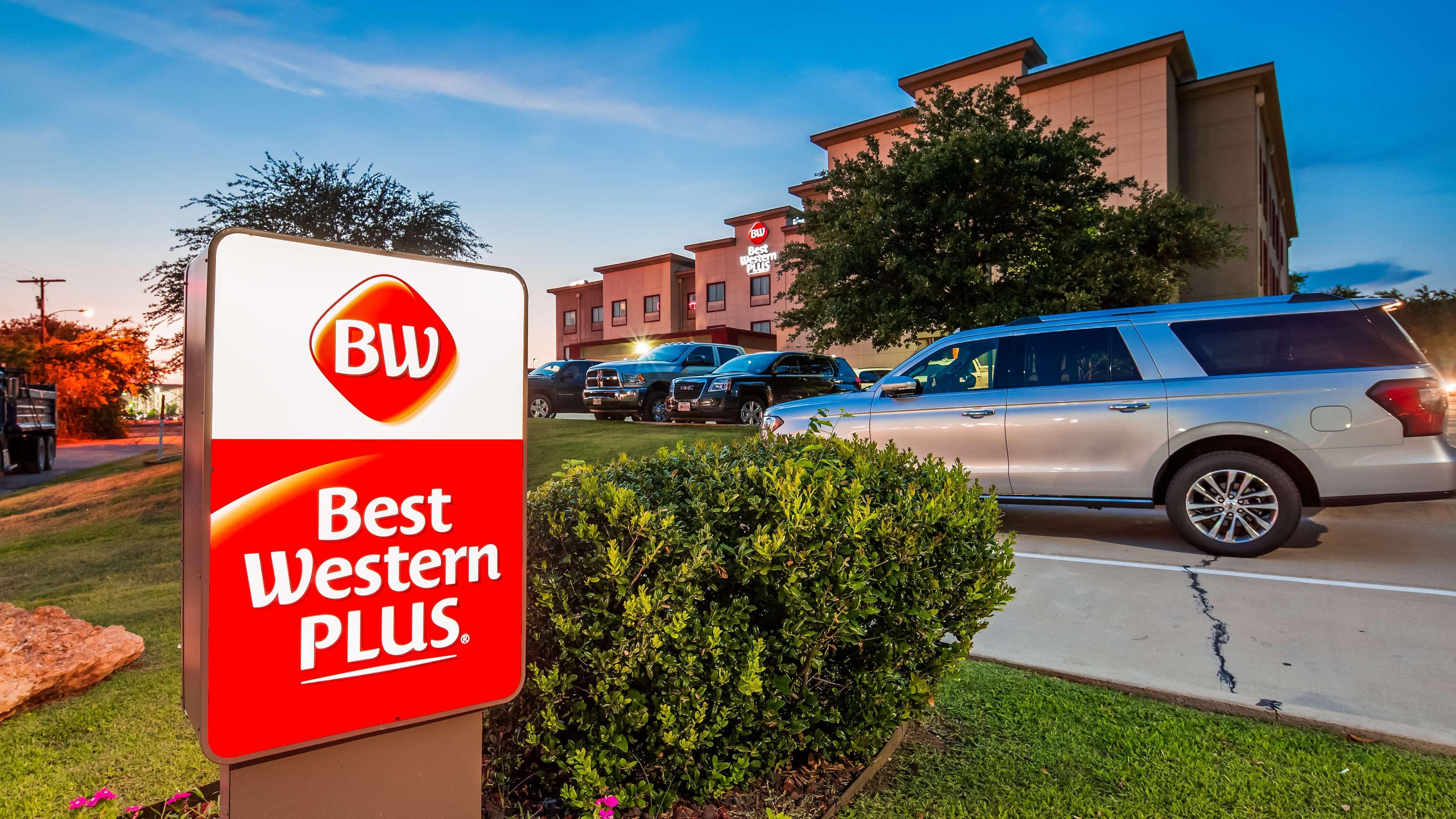 Best Western Plus Texoma Hotel & Suites Denison Exterior foto